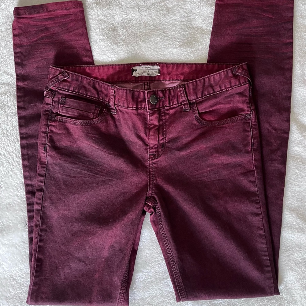 Free People 30 Long / Tall Skinny Jeans Burgundy